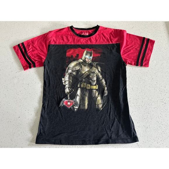Unknown Other - Youth 2XL Batman V Superman Dawn of Justice T-Shirt Black & Red